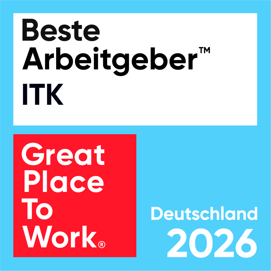 Auszeichnung ‚Beste Arbeitgeber ITK‘ von Great Place to Work Deutschland 2026 auf blauem Hintergrund